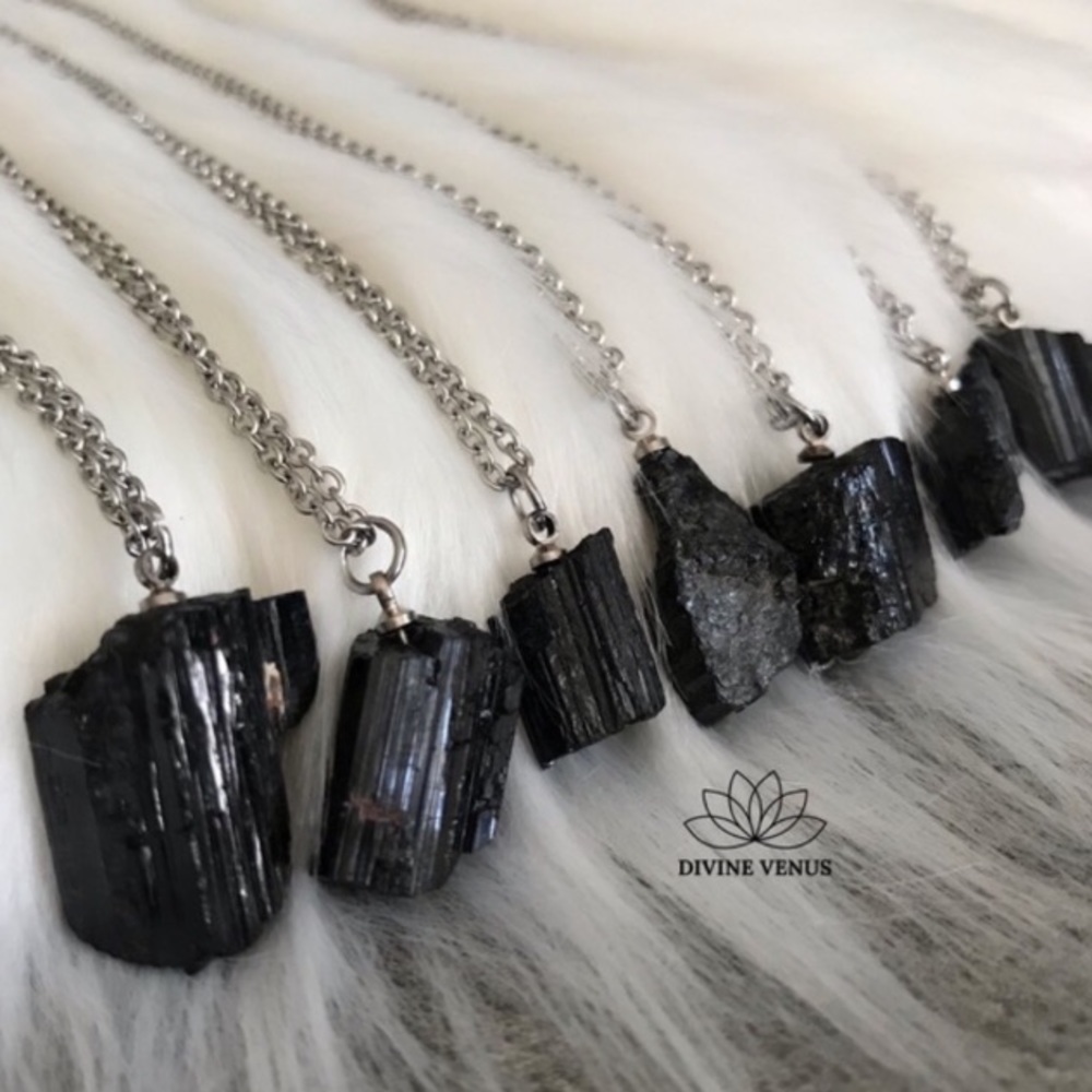 Black Tourmaline 🖤 Stainless Steel Chain Necklace